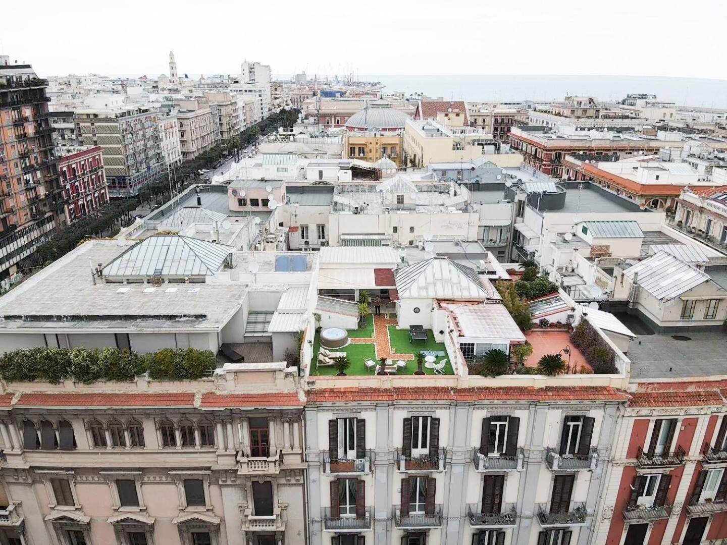 150Mq Rooftop Paradise - Spacious Private Terrace Барі Екстер'єр фото